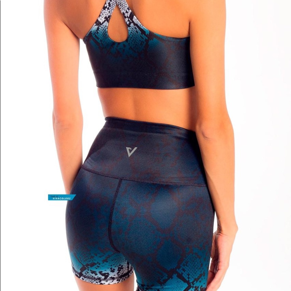 Leggings, tops, bikers